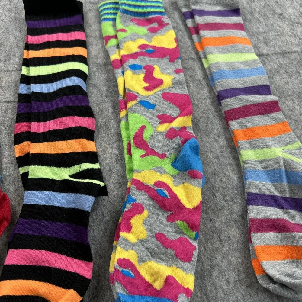 5 Pairs of Ladies' Stretch Socks size 9-11 Multicolored Stripes Geometric‎